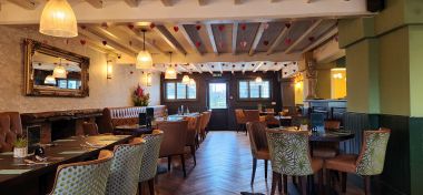 Eating Area Towards Back Eating Area Towards Back