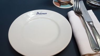 Place Setting Place Setting