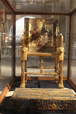 King Tut Throne