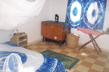 bedroom2.jpg