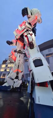 Gundam Up Close