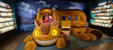 Mel and Cat Bus
