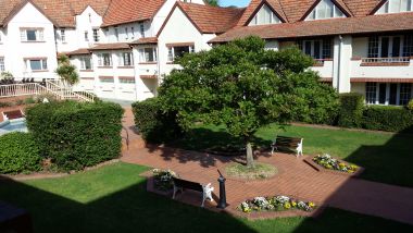 Courtyard of the Mercure Canberra