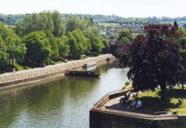 bath1.jpg