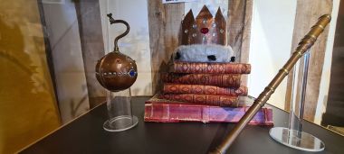 Crown and Sceptre
